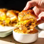 Hawaiian Roll Breakfast Sliders with Sriracha Mayo